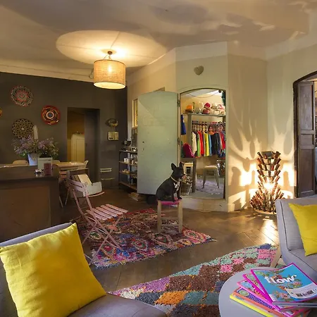 , Ancien Des Colonnes Pensionat 3*