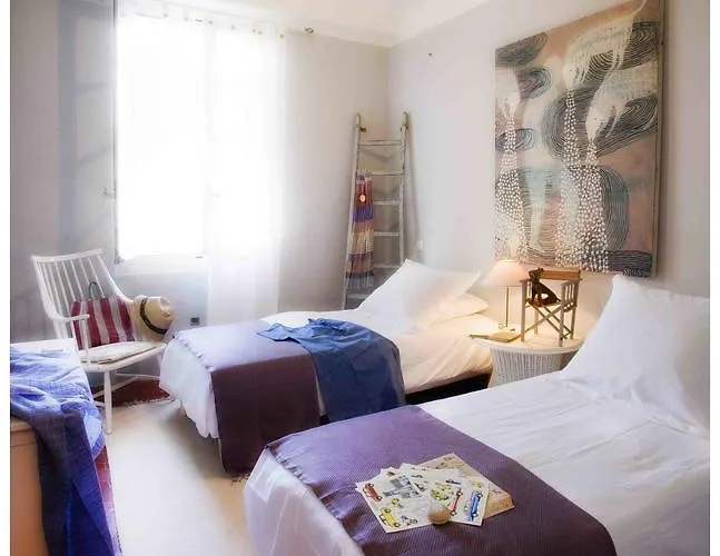 Maison d'hôtes , Ancien Des Colonnes 3*